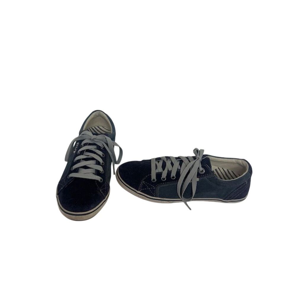 Taos Retro Star Women's Blue Suede Sneakers Size 9.5 Casual Shoes